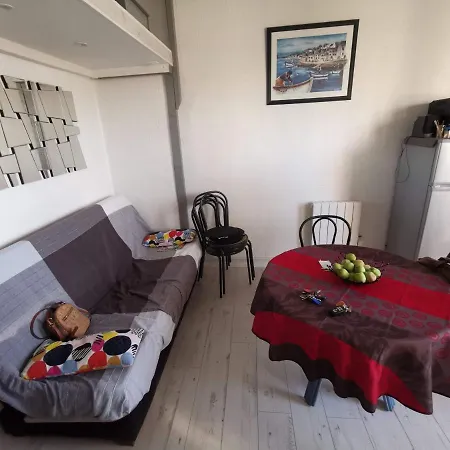 Studio Mezzanine 4 Pers, Parking, Proche Toute Commodites, Ref- Juv24c Lejlighed Agde