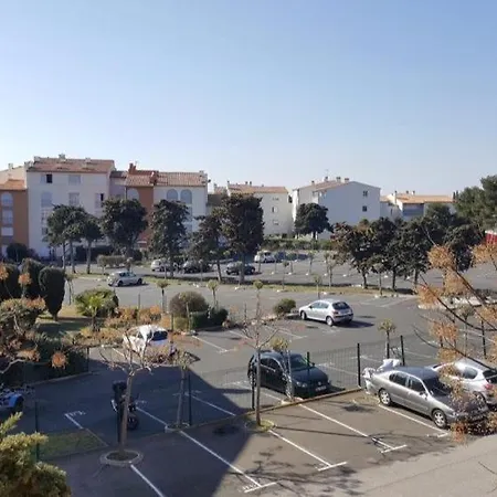 Studio Mezzanine 4 Pers, Parking, Proche Toute Commodites, Ref- Juv24c