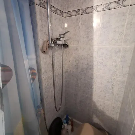 Studio Mezzanine 4 Pers, Parking, Proche Toute Commodites, Ref- Juv24c * Agde